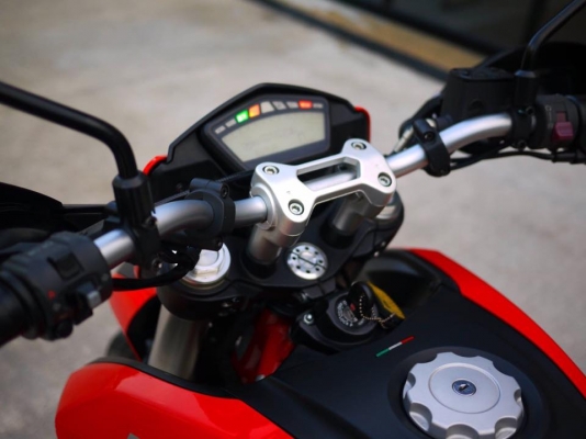 !!!มาใหม่!!!! Ducati Hypermotard 821 รถศูนย์พร้อมทะเบียนแท้ปี 2014 รถสวยมาก