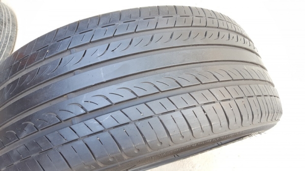 ขายยาง215/50/17 ปี 15 DEESTONE 4 เส้น