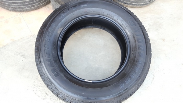 ขายยาง255/65/17 ปี 13 BRIDGESTONE 840 4 เส้น