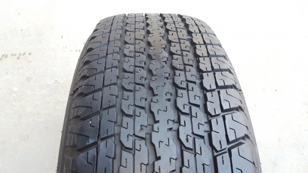 ขายยาง255/65/17 ปี 0515 BRIDGESTONE 840  2 เส้น