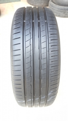 ขายยาง215/55/17 ปี 14 YOKOHAMA BluEurth-1 2 เส้น