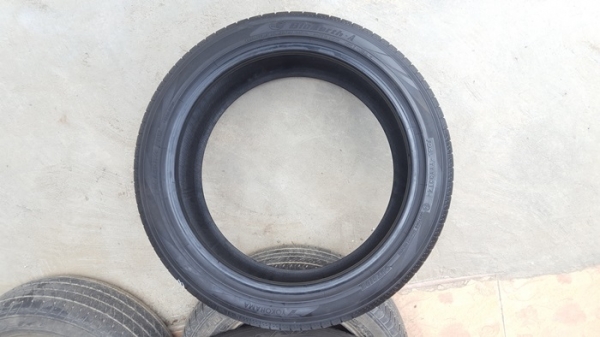 ขายยาง205/45/17 ปี 3314 YOKOHAMA BluEurth-1 2 เส้น