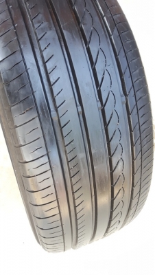 ขายยาง215/55/17 ปี 2115 YOKOHAMA dB 2 เส้น