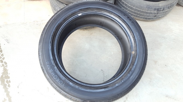 ขายยาง215/55/17 ปี 2115 YOKOHAMA dB 2 เส้น