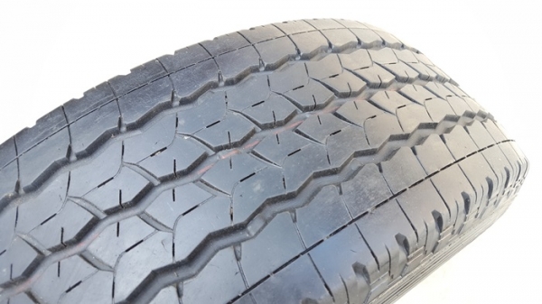 ขายยาง215/65/16 ปี 14 BRIDGESTONE R624 2 เส้น