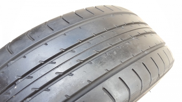 ขายยาง195/45/16 ปี 12 DUNLOP SP 2050 4 เส้น