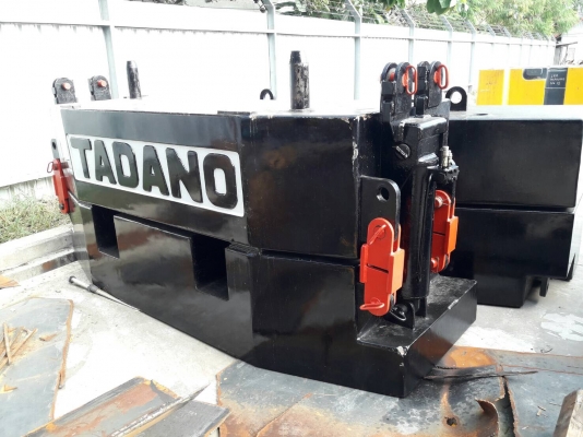 ขายรถเครน TADANO TG-160-M1 ปี.1988 เล่มทะเบียน สะภาพเ ก่านอกจากญี่ปุ่น 90\% ระบบสมบูรณ์ อุปกรณ์ครบ ร