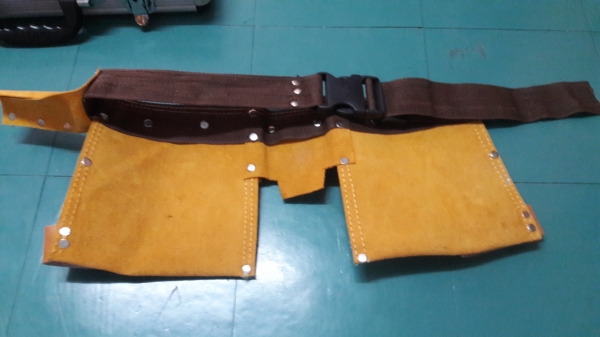 ขายกระเป๋าหนังเครื่องมือช่าง Made in Taiwan.งานใหม่ ขายกระเป๋าหนังเครื่องมือช่าง Made in Taiwan.งานใหม่