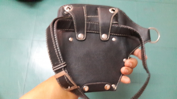 ขายกระเป๋าหนังใส่เครื่องมือช่างงานดีงานเก่าเก็บสวย ขายกระเป๋าหนังใส่เครื่องมือช่างงานดีงานเก่าเก็บสวย