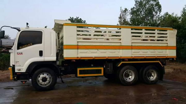 ขายสิบล้อแม่เดี่ยว Isuzu เครื่อง 300 แรง ปี 54 กระบะดัมพ์สามมิตร มีระบบลากพ่วง ทะเบียนพร้อม ขายสิบล้อแม่เดี่ยว Isuzu เครื่อง 300 แรง ปี 54 กระบะดัมพ์สามมิตร มีระบบลากพ่วง ทะเบียนพร้อม