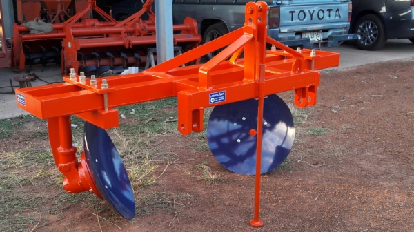 ขายผานยกร่องใส่รถไถรุ่นM