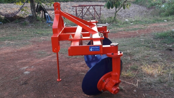 ขายผานยกร่องใส่รถไถรุ่นM