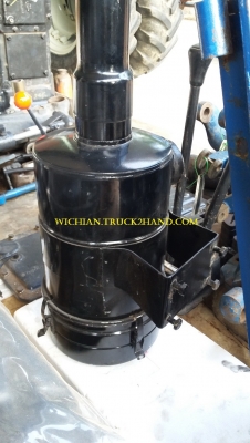 ขายแล้ว ขอบคุณลูกค้าจากเพชรบูรณ์มากครับ กรองอากาศแบบเปียก ของเก่าแท้ติดรถรุ่น6640 สภาพเดิมสวยมาก