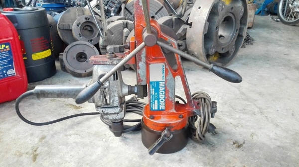 ** SOLD ** สว่านแม่เหล็กญี่ปุ่น KANETEC Made in JAPAN ไฟ 220V สภาพสวยพร้อมใช้มาเทสได้