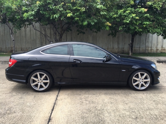 2012 C-CLASS Benz Ccoupe 180
