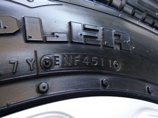 ล้อแม็กเดิมๆเรนเจอร์ รุ่นยกสูง ขอบ17พร้อมยางนิตโตะ