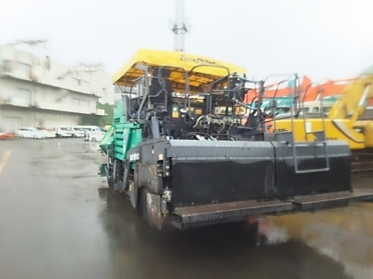 Vogele SUPER 2100 ปูได้ 9 เมตรพร้อมชุดต่อ นำเข้าจากญี่ปุ่น สภาพดีมาก ๆ ครับ