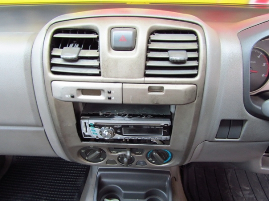 ISUZU D-MAX 3.0 SLX MT ปี 2004