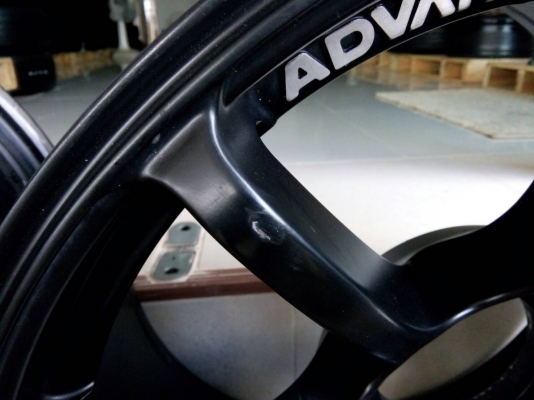 แม็กเปล่า 2วง RS ADVAN Racing สีดำด้าน ขอบ18 กว้าง10 แม็กเปล่า 2วง RS ADVAN Racing สีดำด้าน ขอบ18 กว้าง10