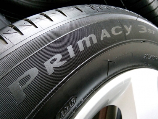 ล้อเดิมซีวิค ขอบ16 พร้อมยางมิชลิน ไพรมาซี่3st ปลายปี15