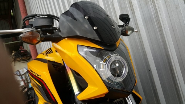 CB650F 2015 รถสวยพร้อมใช้ มีประกันถัยชั้น1 ราคาต่อรองได้ครับ CB650F 2015 รถสวยพร้อมใช้ มีประกันถัยชั้น1 ราคาต่อรองได้ครับ