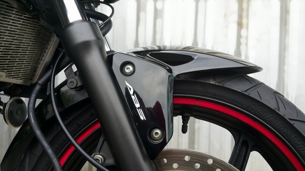 CB300f 2015 รถบ้านใช้งานน้อย สวยมาก ราคาต่อรองได้ CB300f 2015 รถบ้านใช้งานน้อย สวยมาก ราคาต่อรองได้