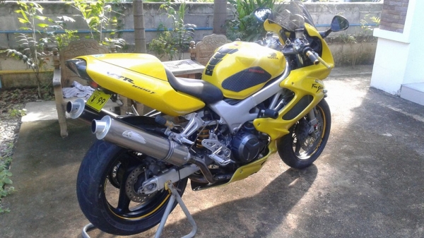 ----ขาย VTR1000----- ----ขาย VTR1000-----