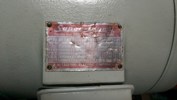 ขาย มอเตอร์ 3 แรง Mitsubishi รุ่นเปลืองหนา 7000 บาท 0814583376 เอก ปทุมครับ