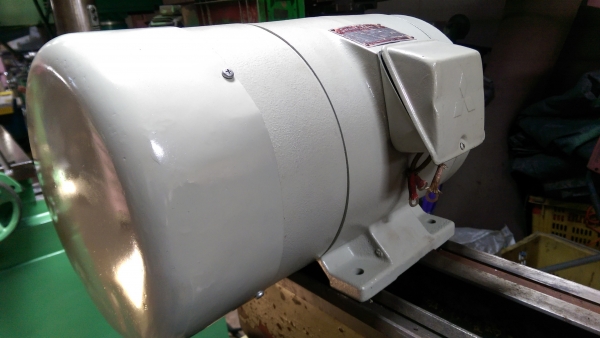 ขาย มอเตอร์ 3 แรง Mitsubishi รุ่นเปลืองหนา 7000 บาท 0814583376 เอก ปทุมครับ