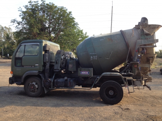 ขายรถโม่ปูนNISSAN CONDOเก่าญี่ปุ่นสภาพสวย เอกสารอินวอยส์