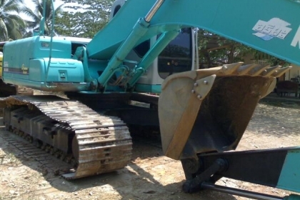KOBELCO SK200MACK6 YN10 ใช้งาน10000เศษไฟฟ้าครย KOBELCO SK200MACK6 YN10 ใช้งาน10000เศษไฟฟ้าครย