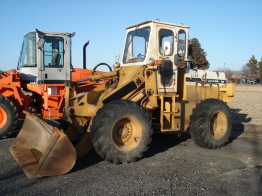 ขายรถตัก Komatsu 510 นำเข้าจากญี่ปุ่น 100\% เครื่องดี เอวแน่น  สนใจติดต่อสอบถามค่ะที่เบอร์ 087-3310254  เจี๊ยบค่ะ