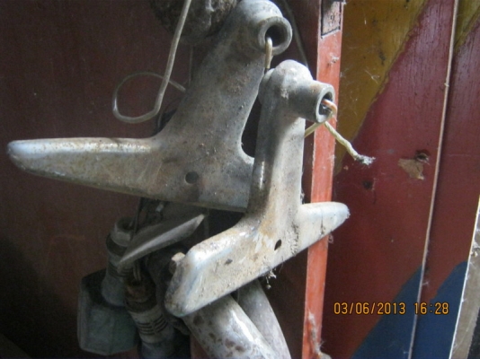 ขายอะไหล่สูบตั้งหลายอย่างเชิญ