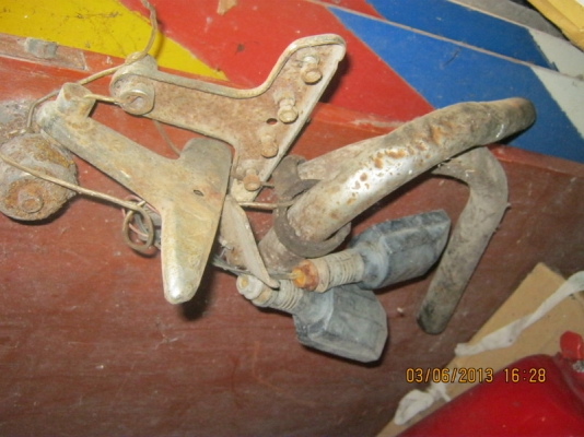 ขายอะไหล่สูบตั้งหลายอย่างเชิญ