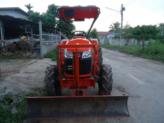 ขายรถไถนางฟ้าl3608สภาพสวยรถไช้น้อยขายพร้อมผานหน้าตราช้างผานหลังตราช้าง