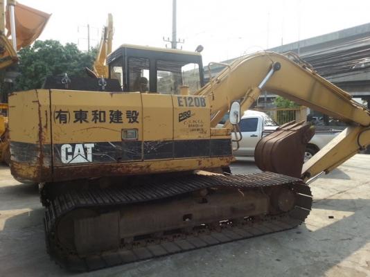 รถขุดดิน E120B รถนอกสภาพสวย แผ่นใหญ่ ยังไม่เคยใช้งานในไทย  โทร.081-373-0559