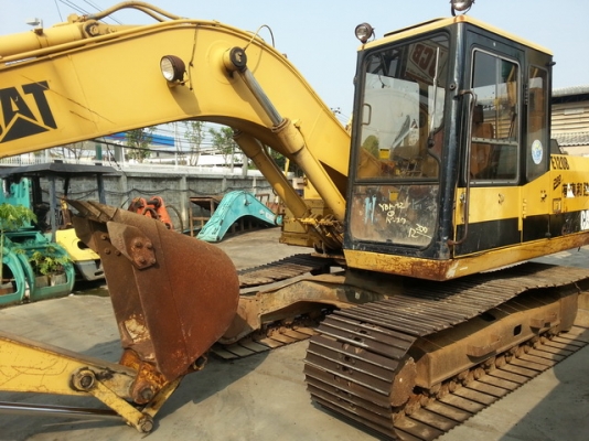 รถขุดดิน E120B รถนอกสภาพสวย แผ่นใหญ่ ยังไม่เคยใช้งานในไทย  โทร.081-373-0559