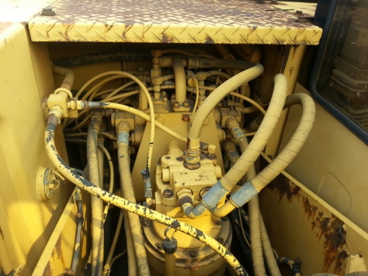 รถขุดดิน E120B รถนอกสภาพสวย แผ่นใหญ่ ยังไม่เคยใช้งานในไทย  โทร.081-373-0559