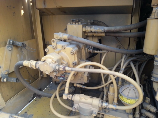 รถขุดดิน E120B รถนอกสภาพสวย แผ่นใหญ่ ยังไม่เคยใช้งานในไทย  โทร.081-373-0559