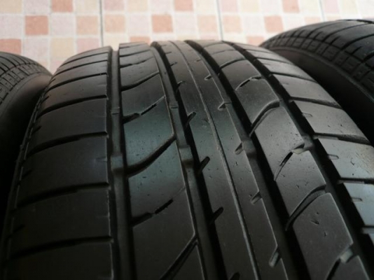 ขายยาง BRIDGESTONE----205-55-16----กลางปี11 สวยๆ (1ชุด)