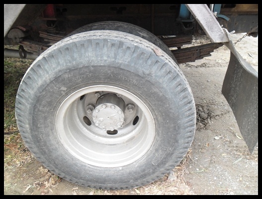 6 ล้อ KS 22 เครื่อง 110 แรง สภาพสวยๆ