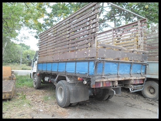 6 ล้อ KS 22 เครื่อง 110 แรง สภาพสวยๆ