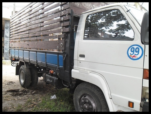 6 ล้อ KS 22 เครื่อง 110 แรง สภาพสวยๆ