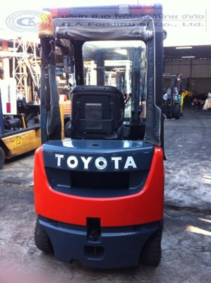 ขาย รถโฟล์คลิฟท์ TOYOTA รุ่น 8FG-15