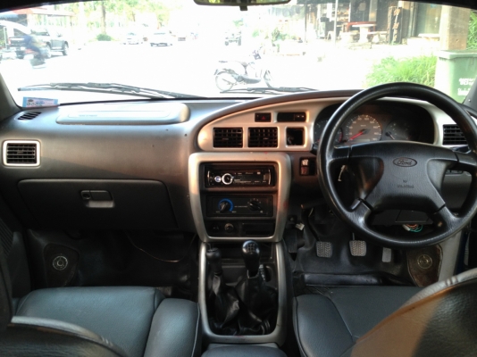 ขายรถกระบะ4ประตู FORD RANGER เครื่อง2500 เกียร์โฟปกติ ช่วงล่างไม่ผุ เครื่องเดิมๆ พ.พาวเวอร์ ปี2000