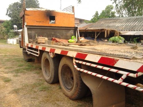 ขายด่วน.... รถเกี่ยวข้าวพร้อมรถลากเทลเลอร์ ขายด่วน.... รถเกี่ยวข้าวพร้อมรถลากเทลเลอร์