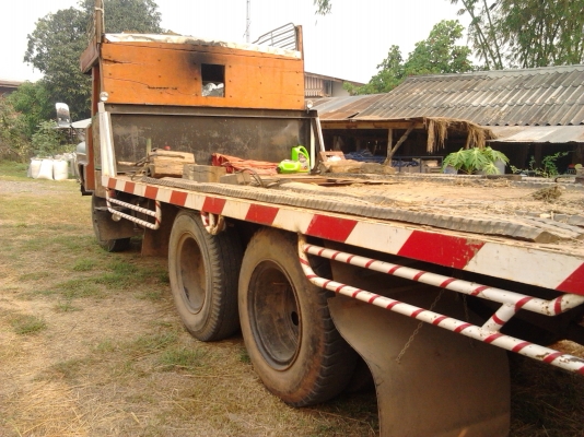 ขายด่วน.... รถเกี่ยวข้าวพร้อมรถลากเทลเลอร์ ขายด่วน.... รถเกี่ยวข้าวพร้อมรถลากเทลเลอร์