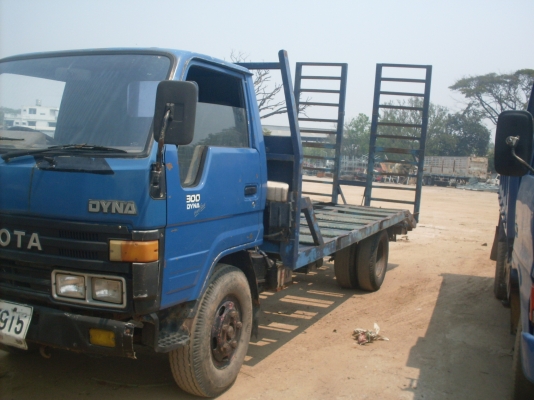 ขายรถบรรทุก toyota daina