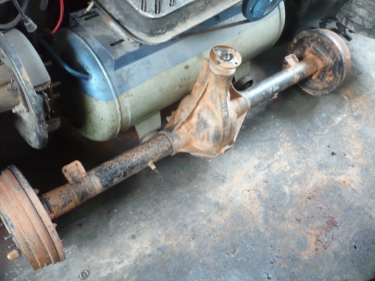 เฟืองท้าย Nissan big-m BD25