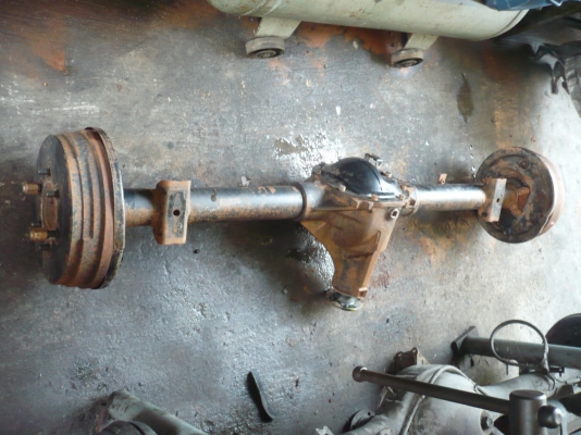 เฟืองท้าย Nissan big-m BD25